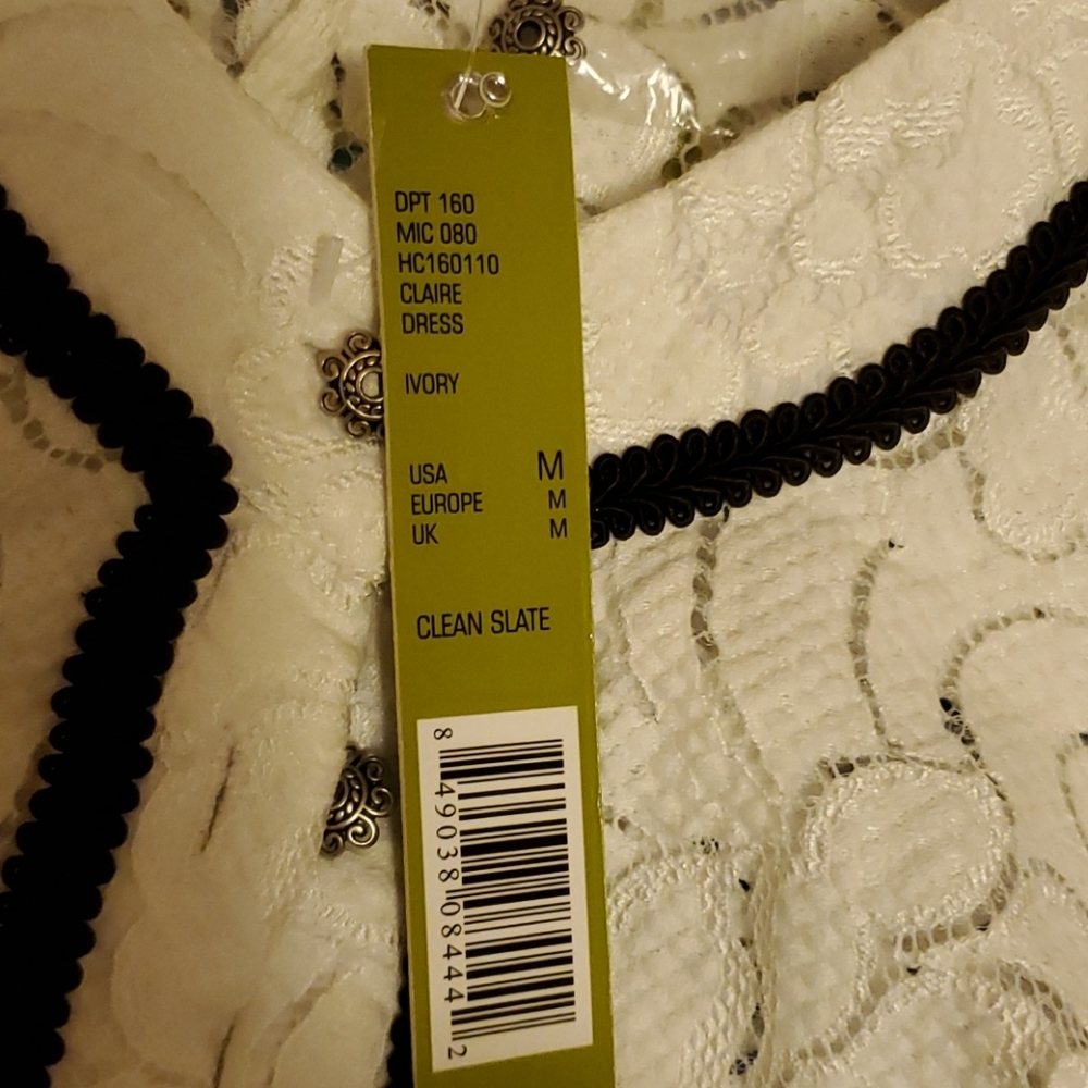 NWT Gianni Bini Spring Dress